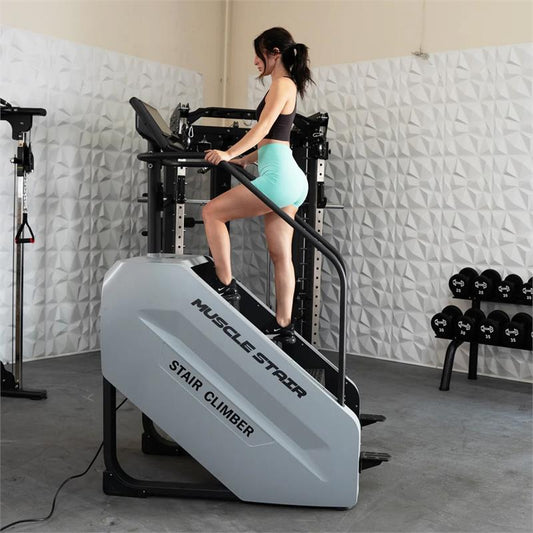Commercial Stairmill|Console and Step Close Up