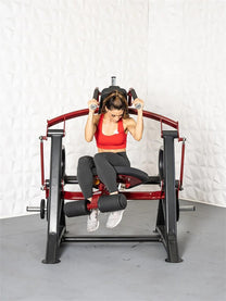 Ab Crunch Machine|Start position|Crunch position|Twist crunch position