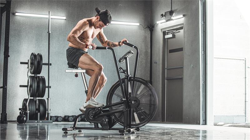 Grit Bike|Console|Pedals|Flywheel|In use