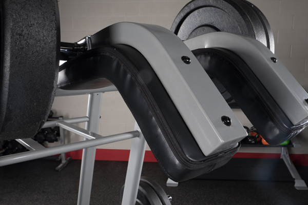 Leverage Squat |