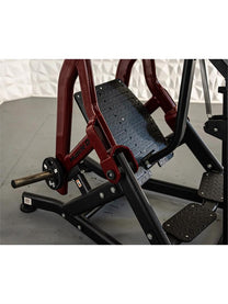 Seated Low Row Machine|In use|Seat|Footplate